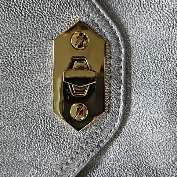 Steve Madden Crossbody Bag - Picture 2 of 8